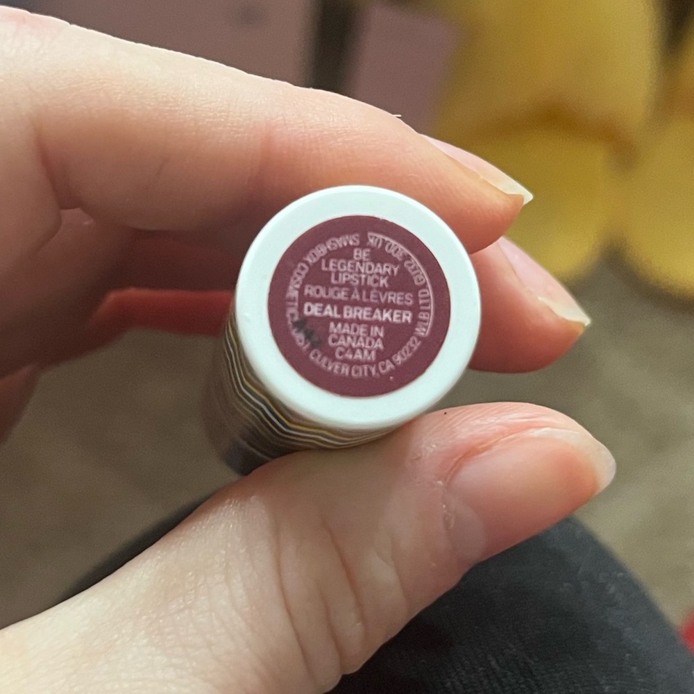Smashbox Lipstick ‘Dealbreaker’ - Picture 5 of 5